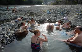 kawayu-hot-spring