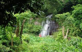 taipei-sheng-ren-waterfall